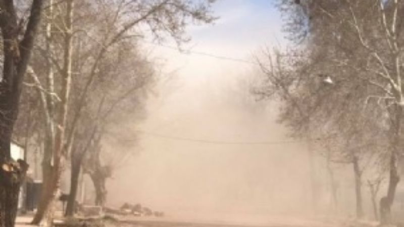 Sábado: máxima de 26º y ráfagas de viento Zonda de hasta 69 kilómetros por hora