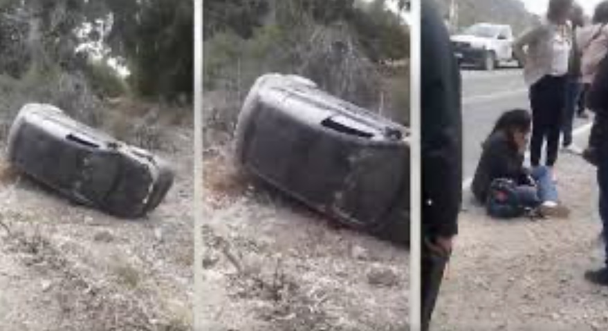 Una mujer volcó en su auto en el Jardín de los Poetas 