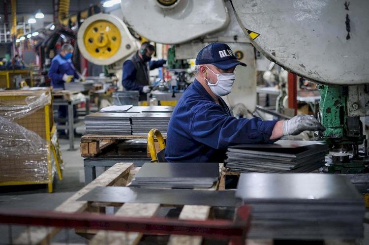 La economía creció un 1,9% en octubre y acumula 6 meses en positivo