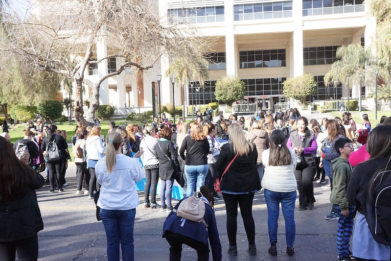 Docentes Autoconvocados salen otra vez a las calles