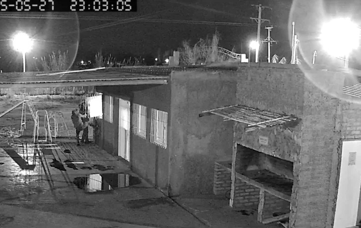 Delincuentes desvalijaron una casa quinta en Pocito