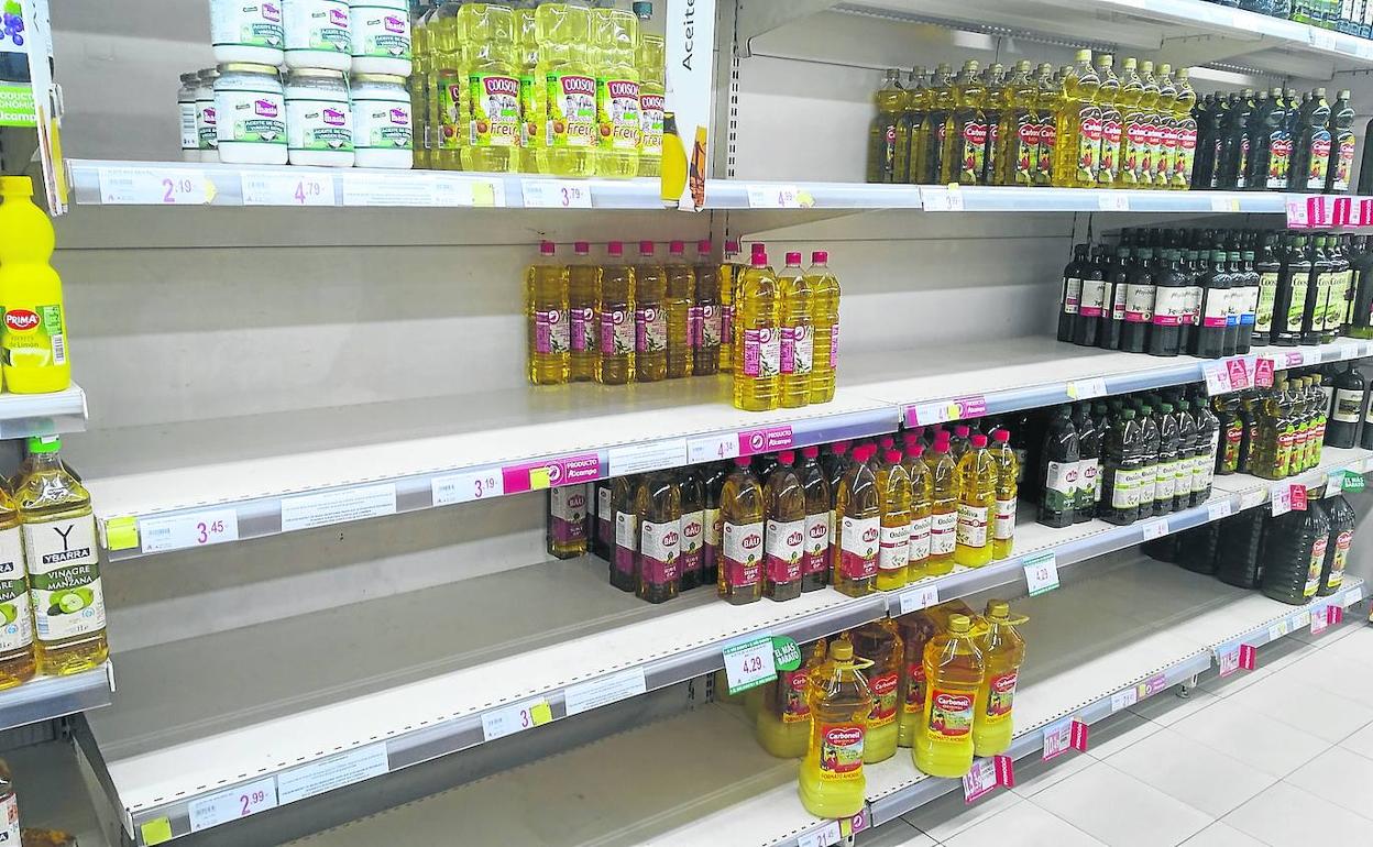 Denuncian escasez de productos de primera necesidad en supermercados sanjuaninos