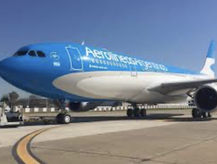 Buscan que en julio se incorpore un nuevo vuelo de San Juan a Buenos Aires