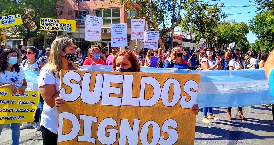 Paro docente: una delegación se reunió con autoridades de Gobierno