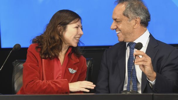 Luego de los anuncios de Batakis, el dólar blue cayó ocho pesos su precio