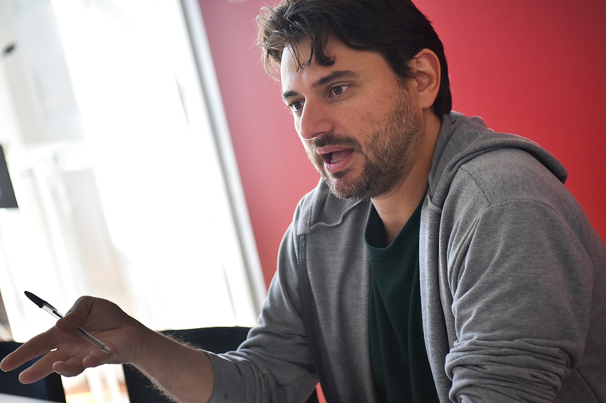 Grabois se bajó de la candidatura presidencial para apoyar a Wado de Pedro