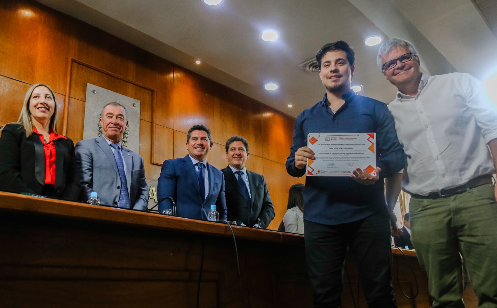 Orrego presidió la entrega del Premio Domingo Faustino Sarmiento de Ciencia e Innovación 2025