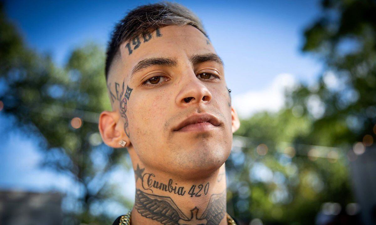 L-Gante aseguró que seguirá en el país y cuestionó las noticias falsas