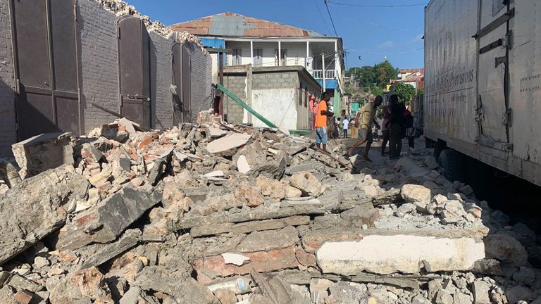 Un terremoto sacudió Haití: hay alerta de tsunami
