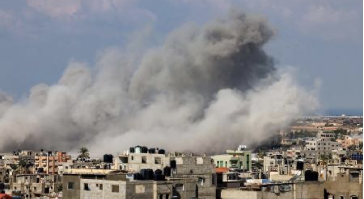 Bombardeo a un hospital en la Franja de Gaza: hay al menos 200 muertos