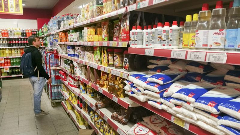 Por especulación se mantiene el faltante de primeras marcas en supermercados en San Juan
