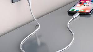 La falla en un cargador de celular generó un incendio en una vivienda 