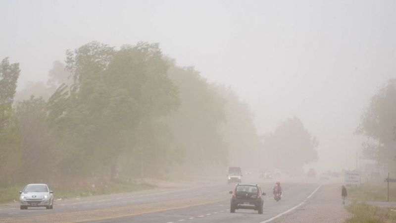 Emiten alerta por la llegada de viento zonda y posibles nevadas 