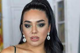 La reacción de Ángela Leiva a la foto íntima que compartió su novio en las redes sociales