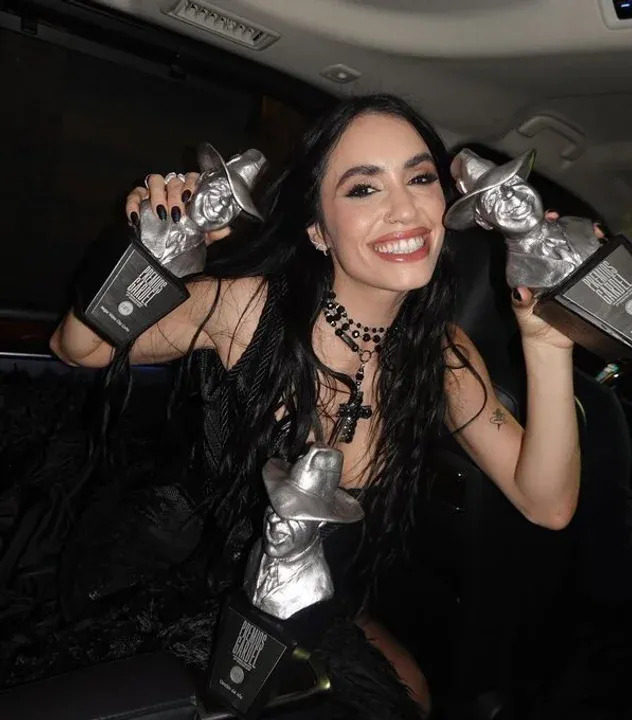Lali arrasó en los Gardel y se convirtió en la artista más premiada