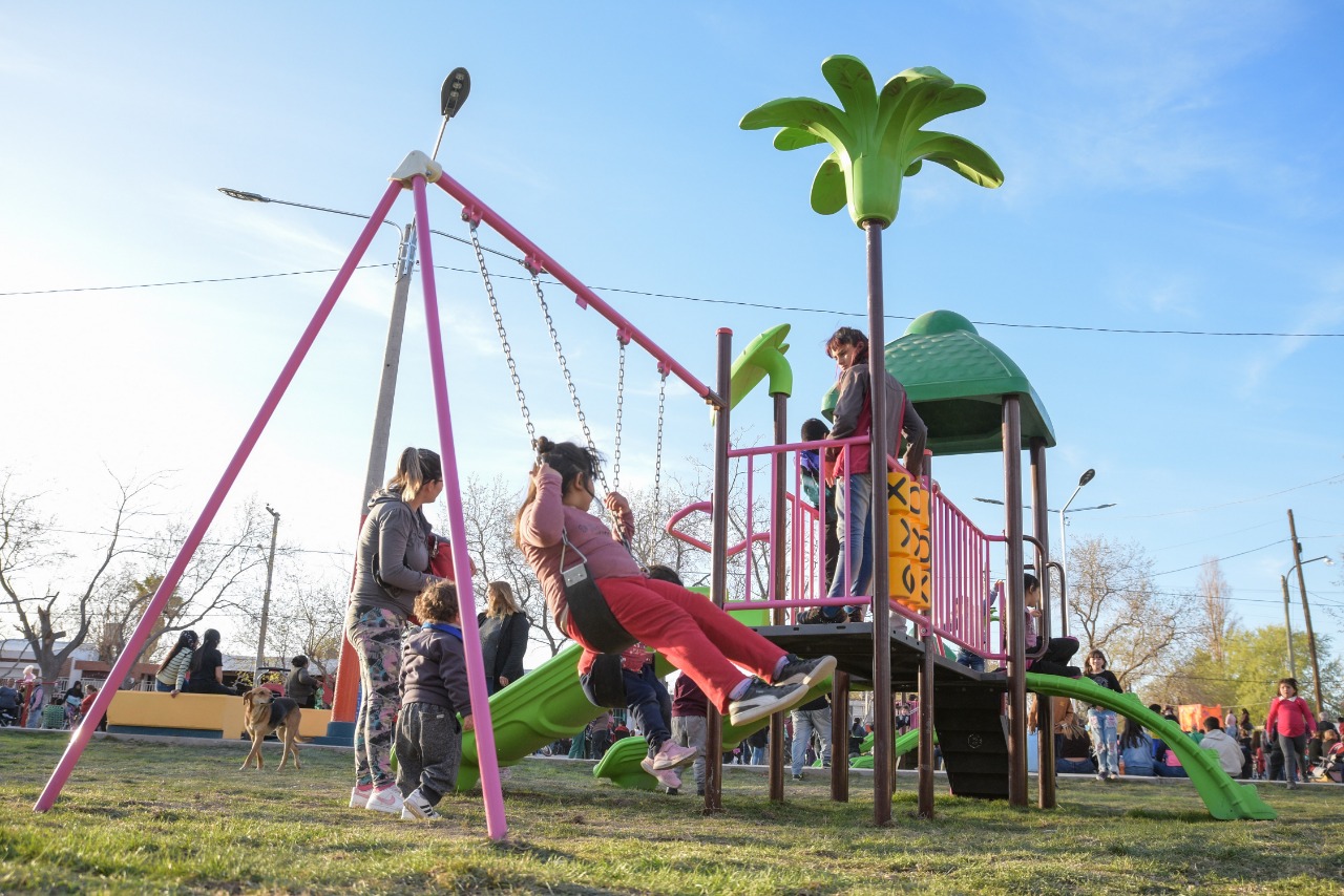 Estrenaron la plaza de Villa Ramos en Chimbas