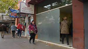 En San Juan el dólar libre llegó a $320 y preocupa que no encuentre techo