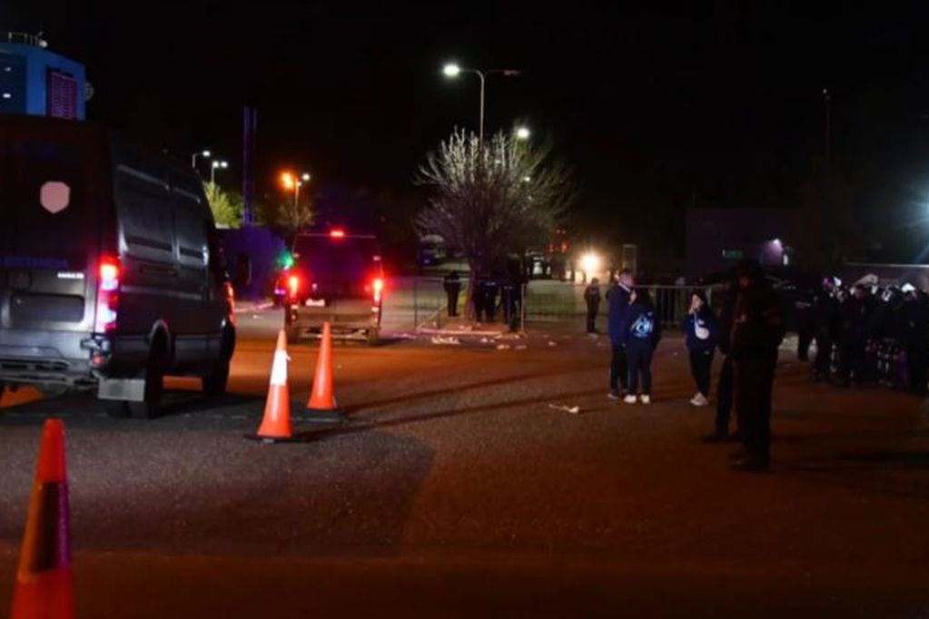 Un hincha de Independiente Rivadavia murió en un enfrentamiento 