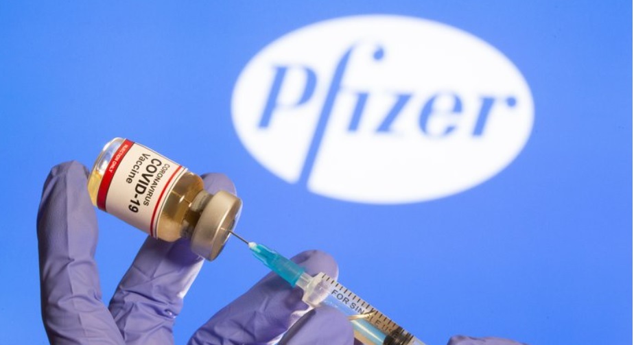 Pfizer anunció que su vacuna previene el covid-19 en más del 90% de los casos