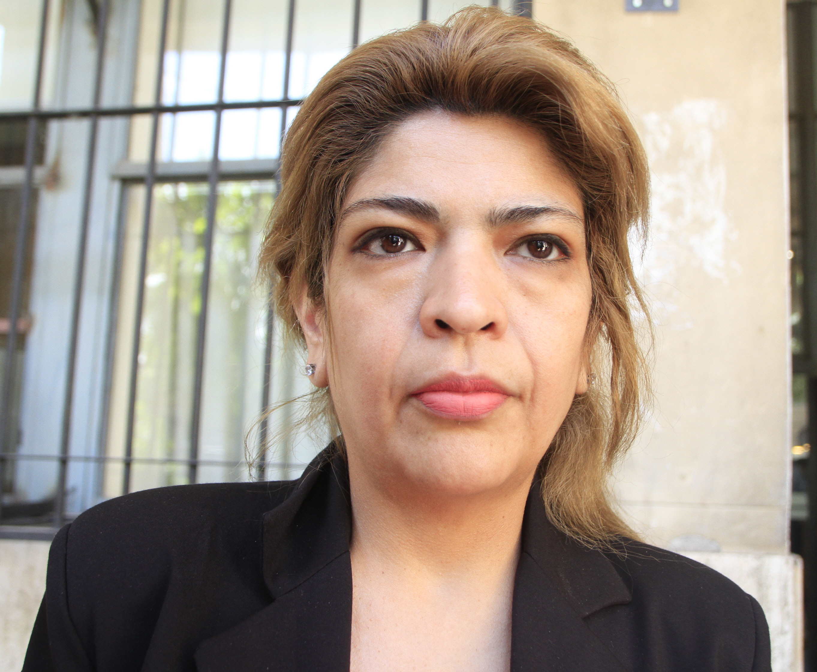 La abogada Noriega y su novio fueron pescados tomando alcohol en la vía pública