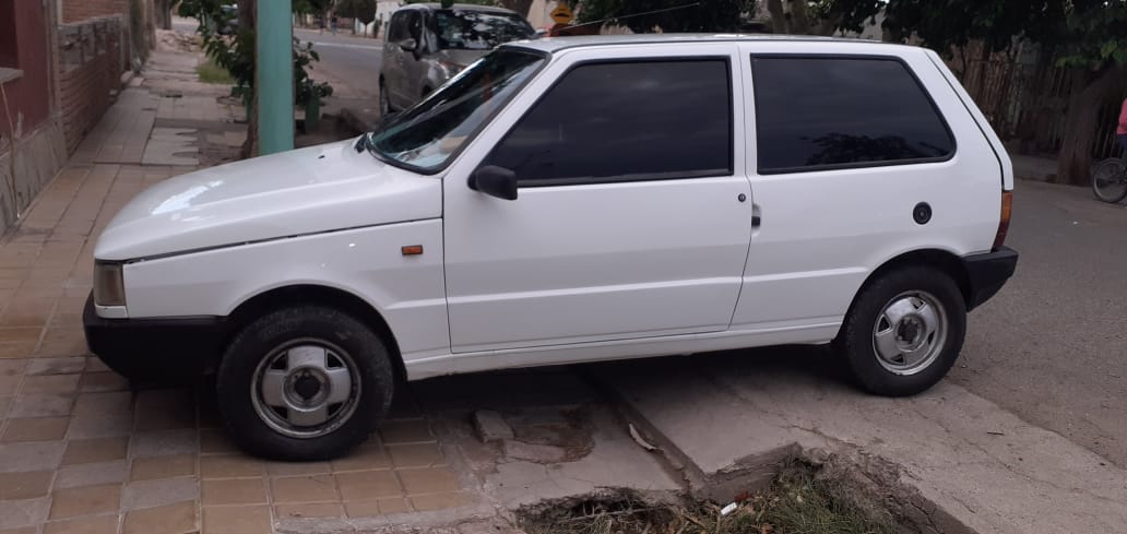 A un sanjuanino le robaron el auto en Mendoza y no le querían tomar la denuncia por un paro