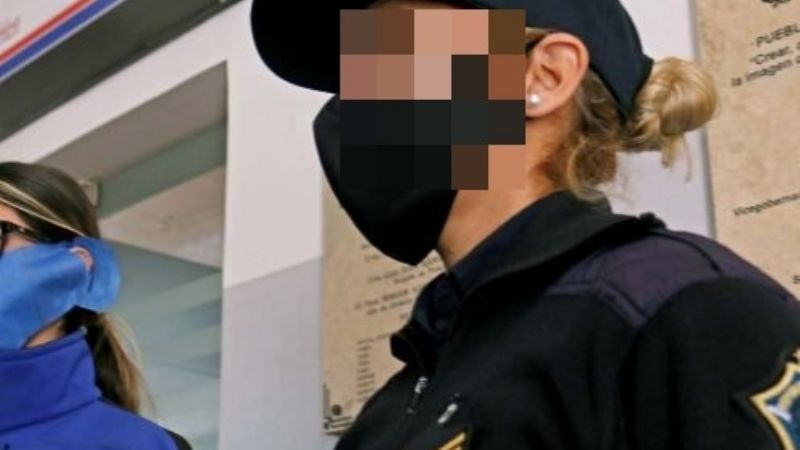 Mujer policía quedó detenida por agredir y extorsionar a su amante