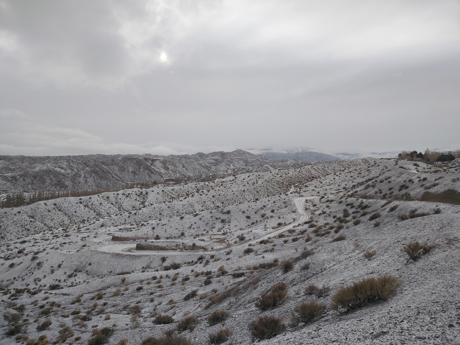 Calingasta, con fuertes lluvias y nieve
