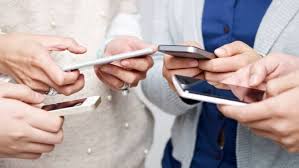 Desde enero aumentan las tarifas de celular, televisión e internet