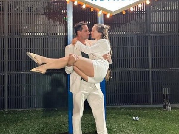 Aseguran que Gonzalo Valenzuela se casó en Las Vegas con Kika Silva