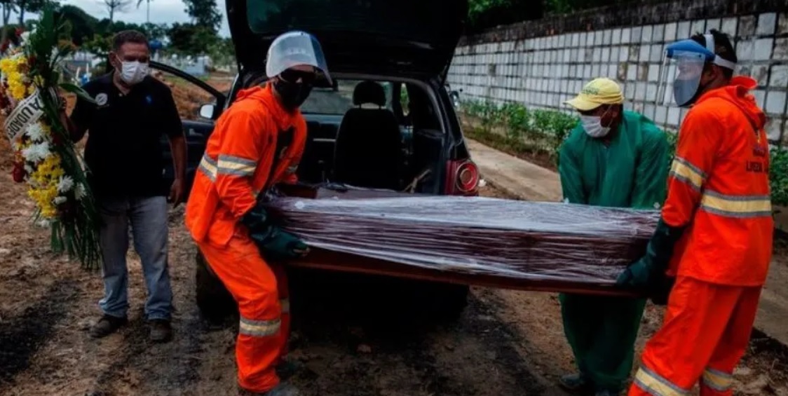 Ayer hubo un récord de muertes en el mundo