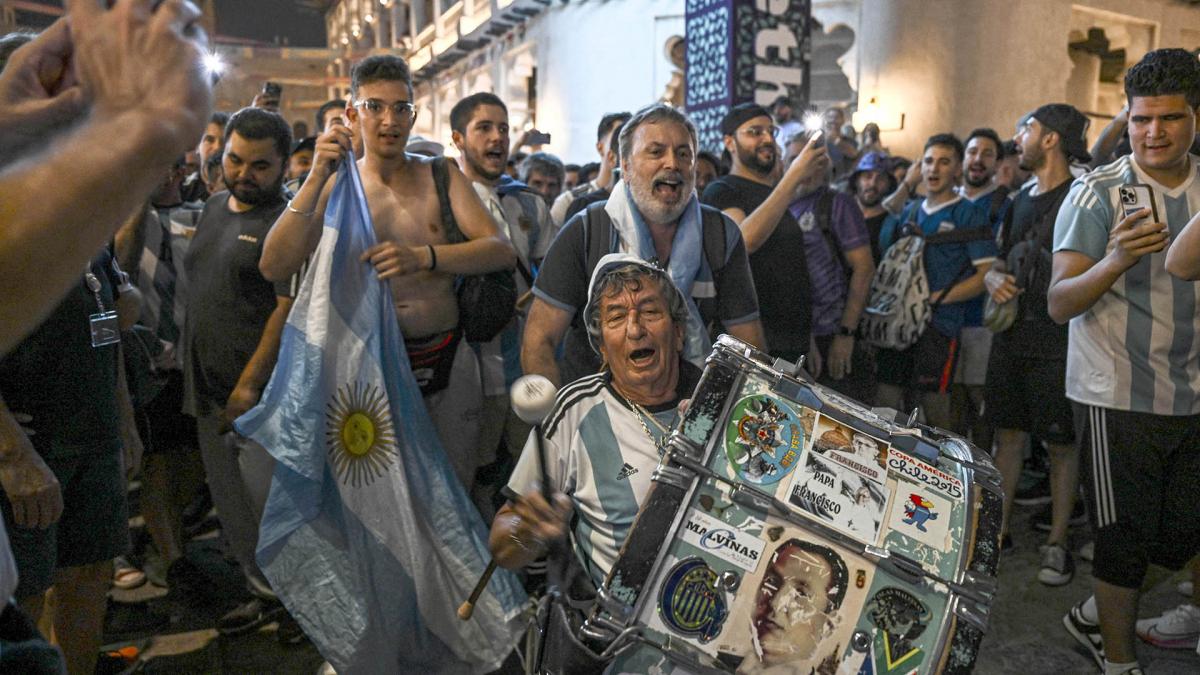 La interminable fiesta de los hinchas argentinos en Doha tras ganar el Mundial