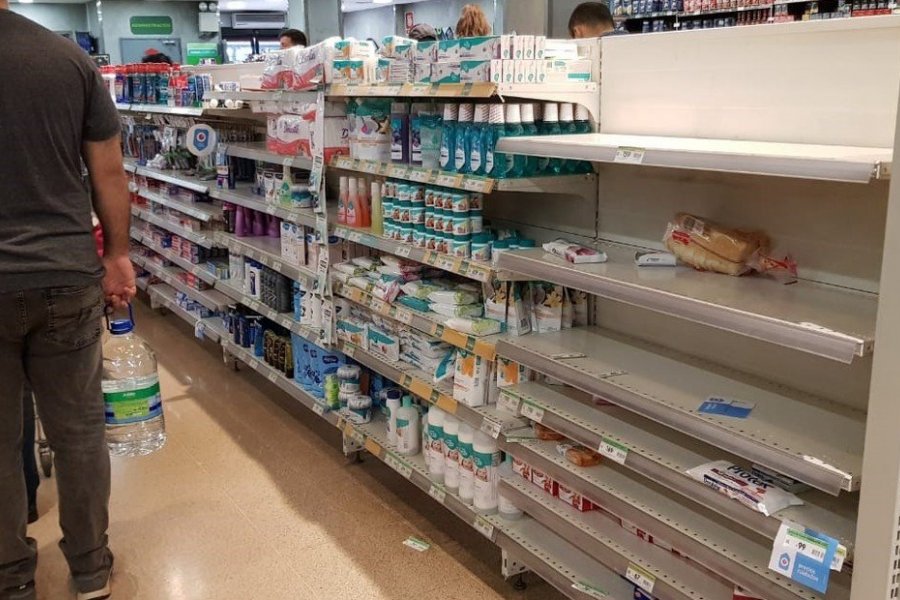 Desabastecimiento: los comercios de barrio en San Juan ya sienten el golpe del dólar