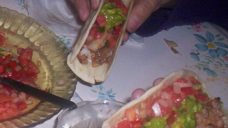 Intoxicación con tacos: hallaron 3 bacterias y desconocen dónde se originó 